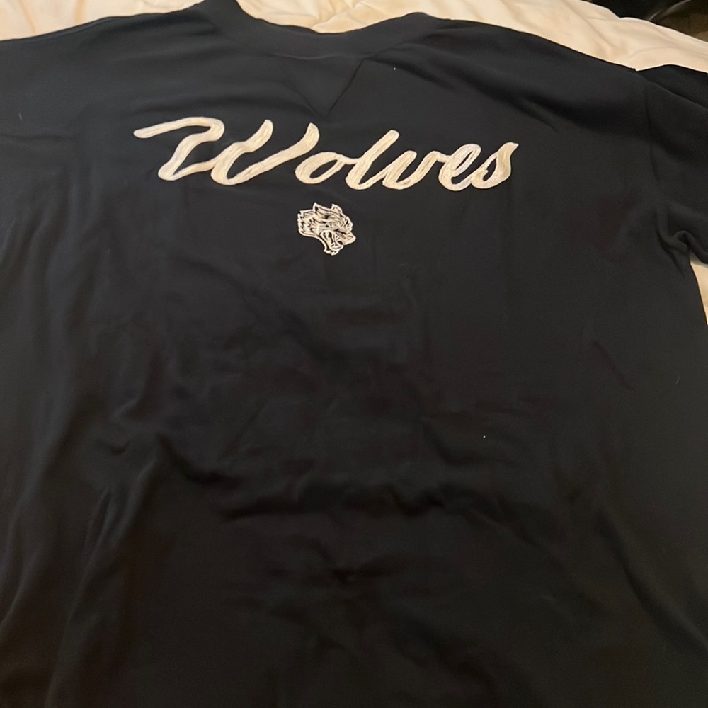 Darc sport wolves t-shirt